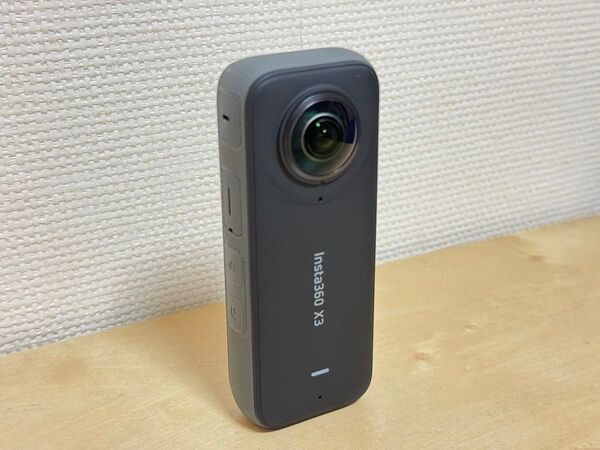 Insta360 X3