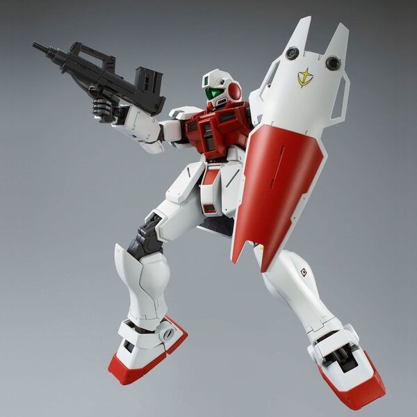 MG 1/100 ジム・コマンド(宇宙戦仕様) 新品