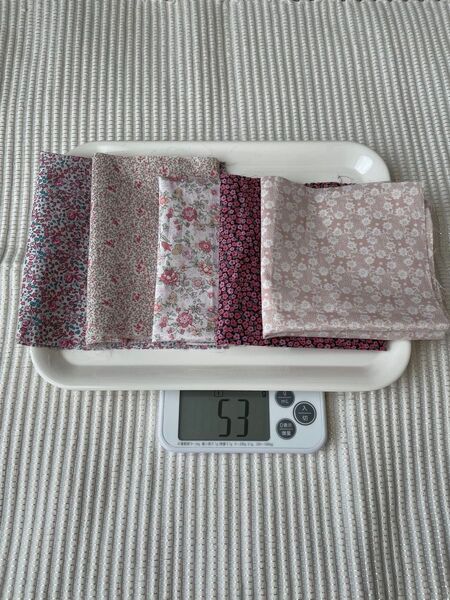 1.リバティ生地 カットクロスはぎれセット53g