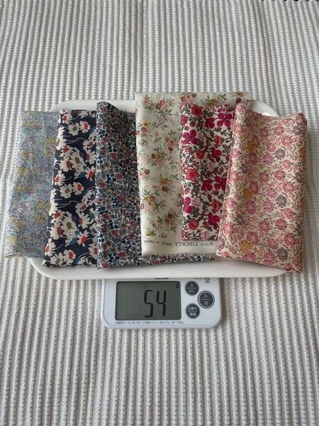 10.リバティ生地 カットクロスハギレセット54g