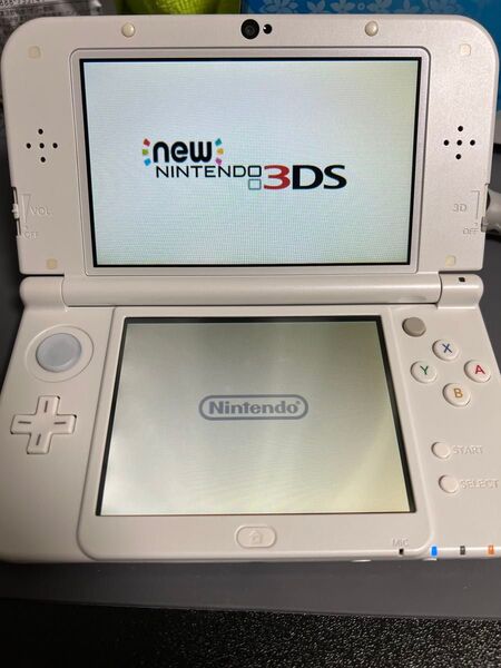 New ニンテンドー 3DS LL パールホワイト 本体のみ microSD32GB 初期化済