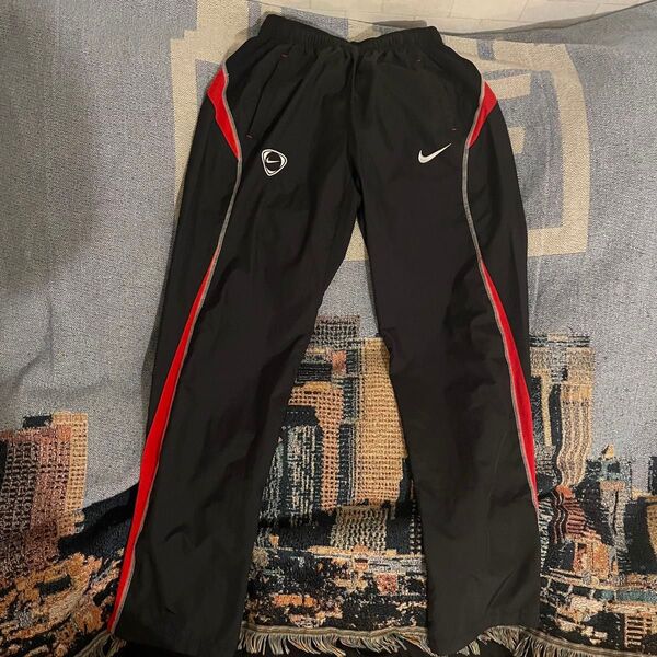 90s NIKE ビンテージ トラックパンツ ナイロン パンツ ACG ナイキ y2k