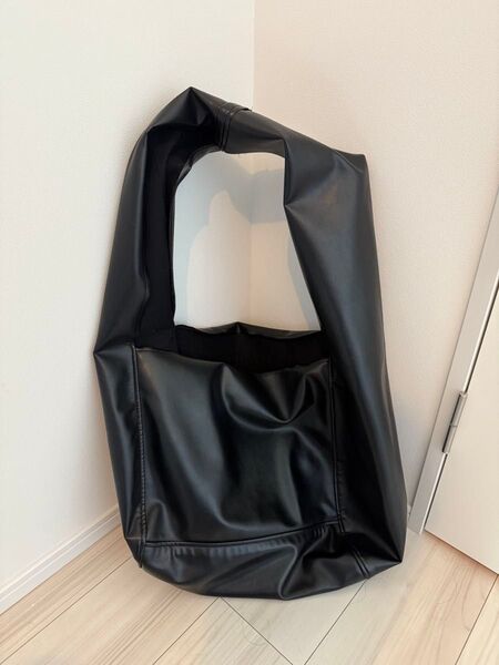 black comme des garcons messenger bag レザー ショルダーバッグ ブラック