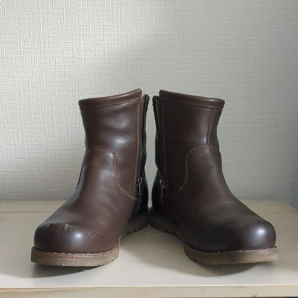 Timberland サイドジップ ブーツ ブラウン 茶