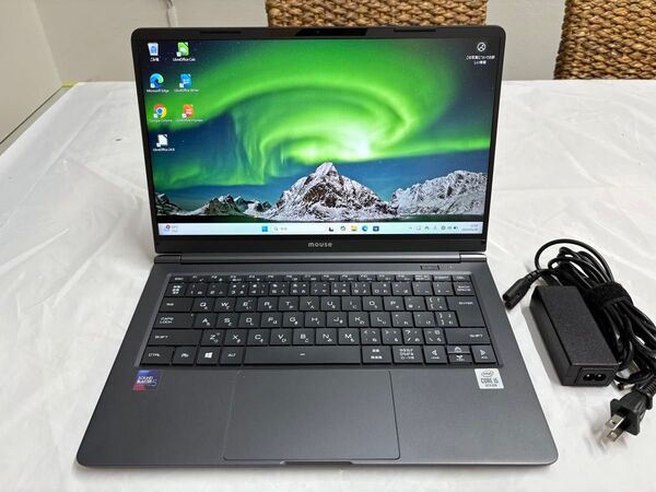 ③【快適動作】Mouse X4 i5-10210U 8GB SSD256GB 14インチ Office付き