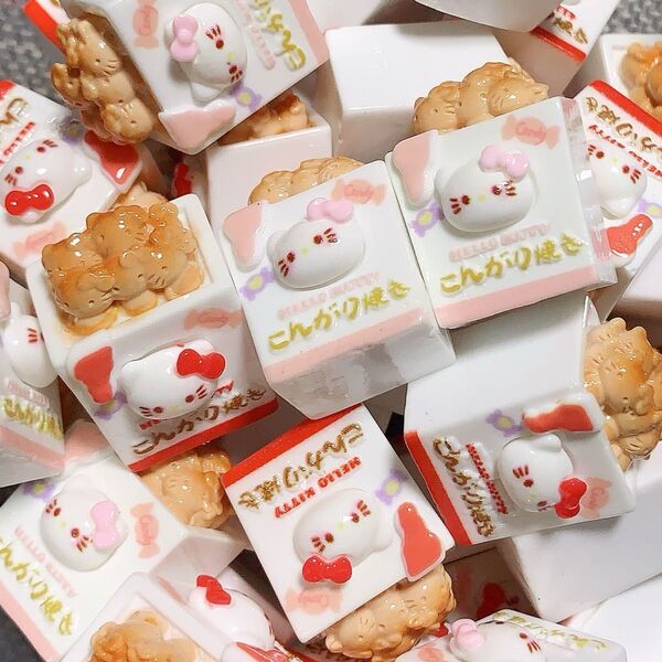 NO.520 1個50円 デコパーツ ハンドメイド 素材 資材