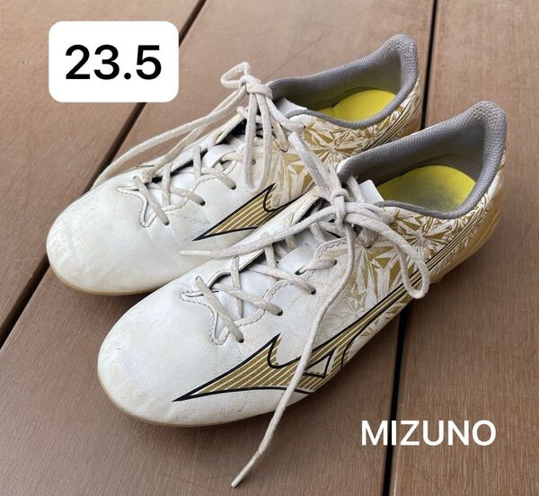 ミズノ MIZUNO アルファ SELECT サッカースパイク 23.5