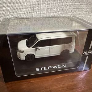 ステップワゴン SPADA プラチナホワイト ホビージャパン 1/43 ミニカー