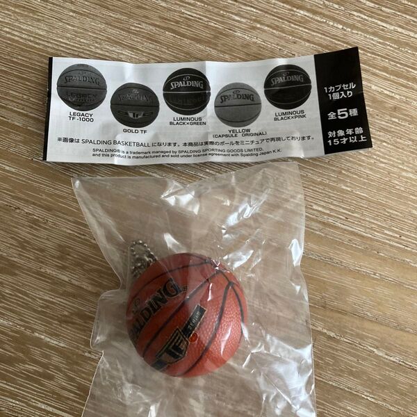 SPALDING バスケットボールスイング スポルディング GOLD TF キーホルダー バスケットボール ミニチュア