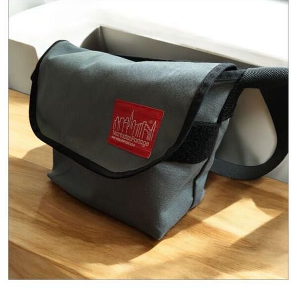 ManhattanPortage/マンハッタンポーテージ グレー ショルダーバッグ ナイロンメッセンジャーバック ユニセックス