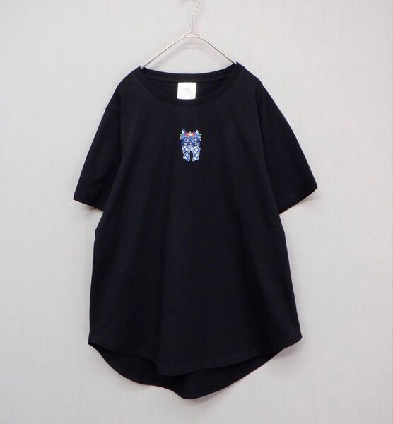 スカラー 25S-4:ネコ刺繍プルオーバー
