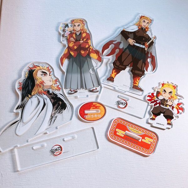 鬼滅の刃 煉獄杏寿郎 アクリルスタンド 4個セット まとめ売り