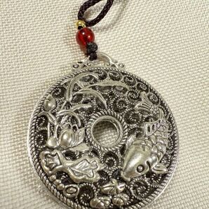 ペンダント ネックレス 鯉 龍 円盤 和風 アジアン4.5cm