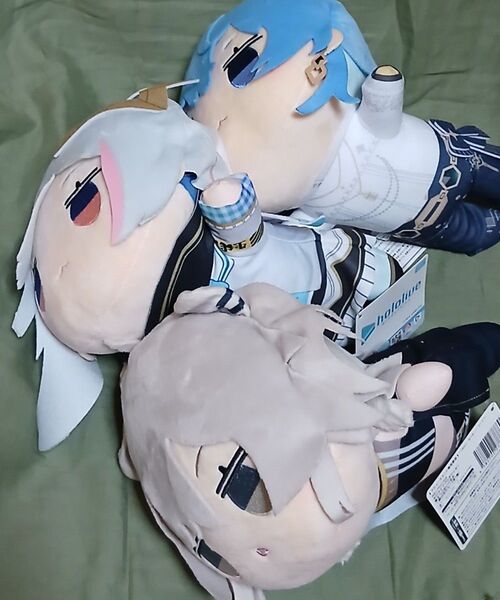 ホロライブ 寝そべりぬいぐるみ 星街すいせい・天音かなた・獅白ぼたん