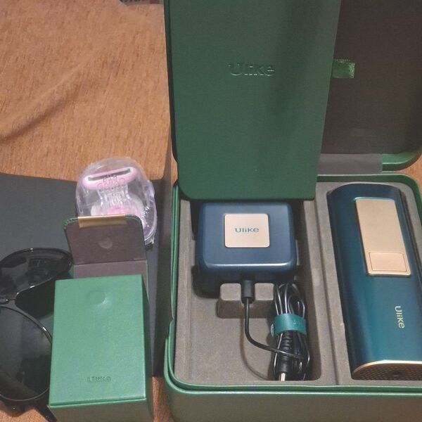 ulike IPL光美容器 グリーン系