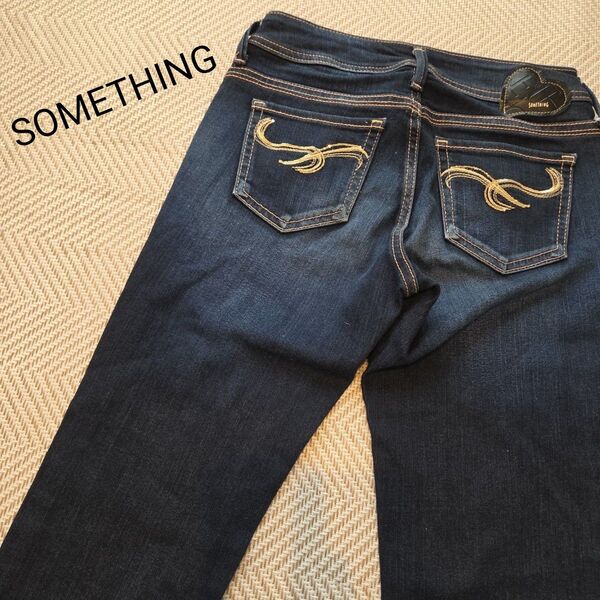 SOMETHING M デニム パンツ ストレート スキニー ストレッチ