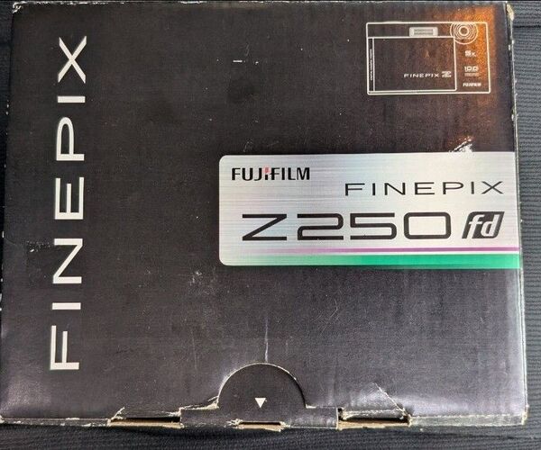 FUJIFILM FinePix Z250fd デジタルカメラ ピンク