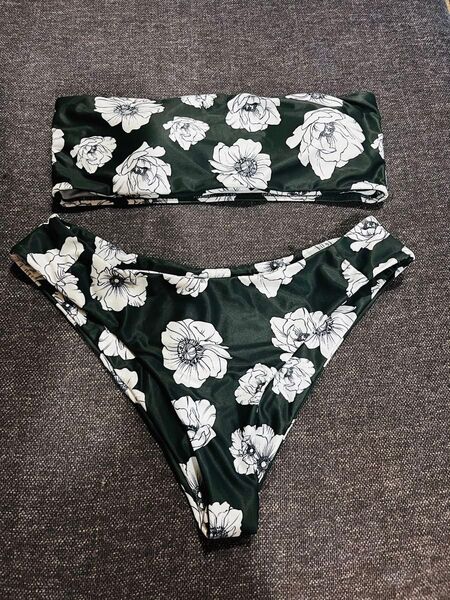 ボタニカル柄 花柄ビキニセット 水着
