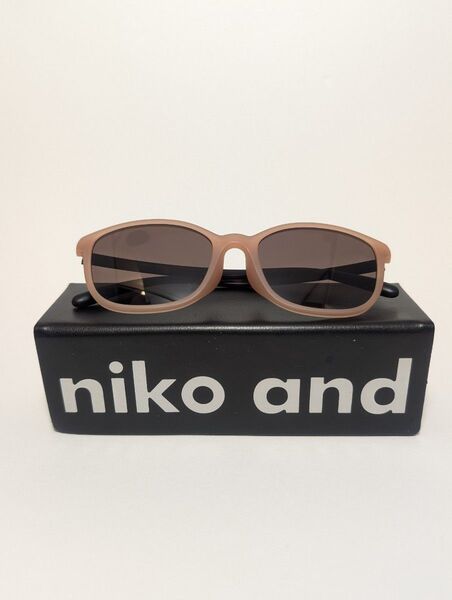niko and... × JINS オンライン限定 コラボサングラス ウェリントン ピンク ニコアンド ジンズ