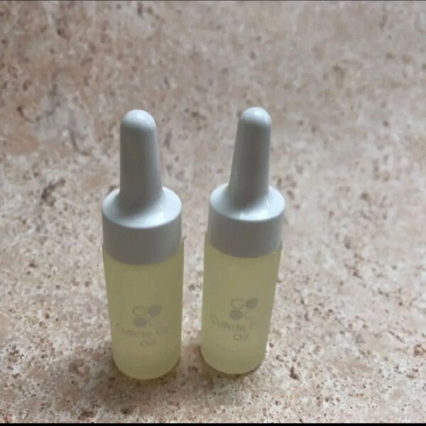 旧パッケージグロウンケアキューティクルオイル 10ml 2本Grown Care Cuticle Oil