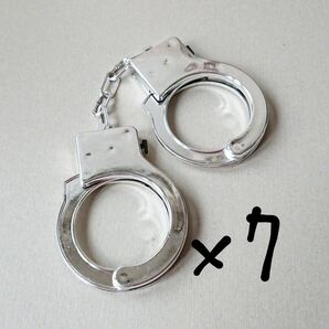 手錠(シルバー)*7/警察 警官 ポリス コスプレ コスチューム 手錠 アクセサリー 拘束 ヒロピン 小道具 刑事 ハンドカフ