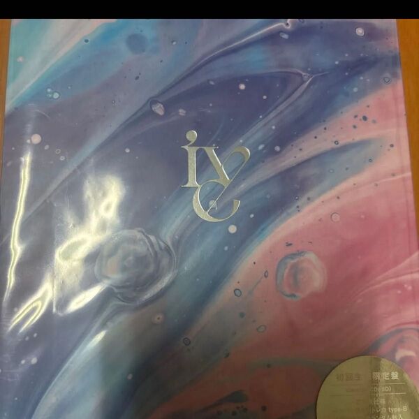 V盤 (初回限定/取) Blu-ray付 トレカ封入 IVE CD+Blu-ray/ELEVEN -Japanese ver.