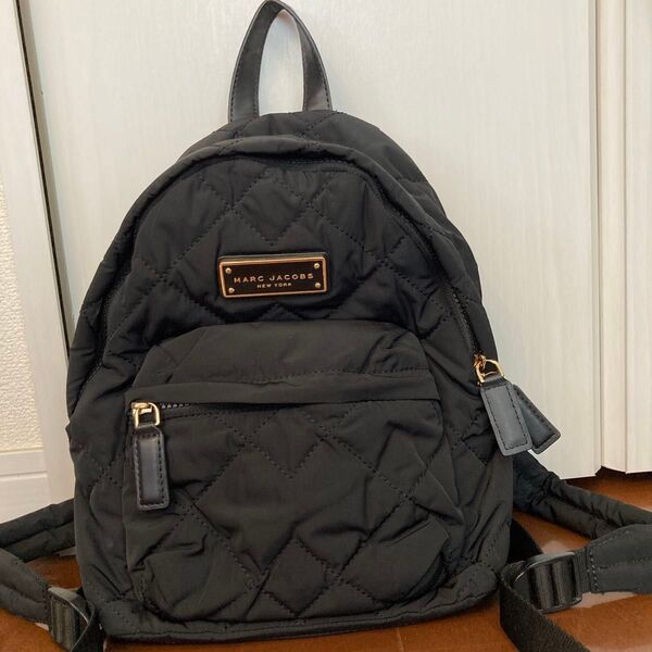 【美品】MARC JACOBS マークジェイコブス リュック デイパック