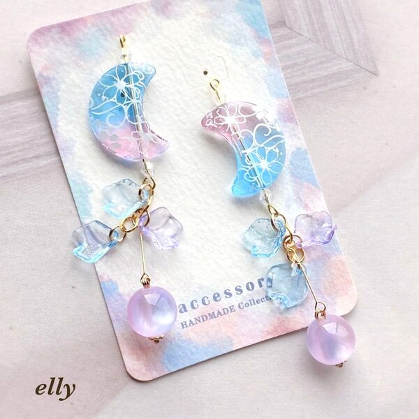 ハンドメイド 塗装/ペイント 手染めビーズ 月 フラワー ピアス イヤリング