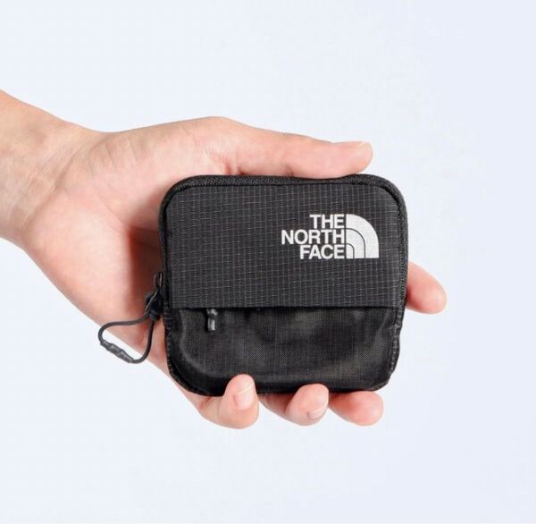 THE NORTH FACE ヘイジーワレット NM82460