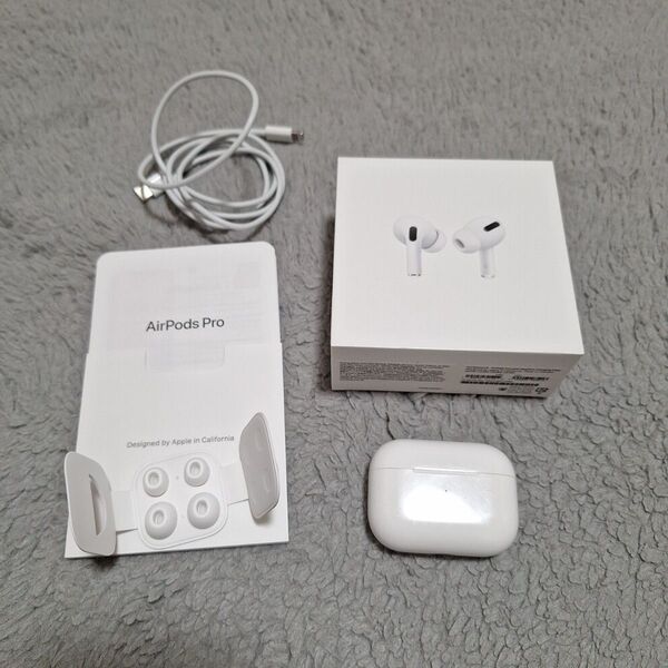 ジャンク品 【正規品】AirPods Pro 本体 充電ケース付き ホワイト
