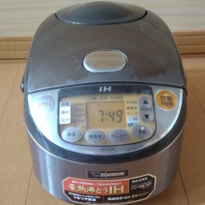 ZOJIRUSHI 圧力IH炊飯ジャー 極め炊き 5.5合炊き NP-VL10