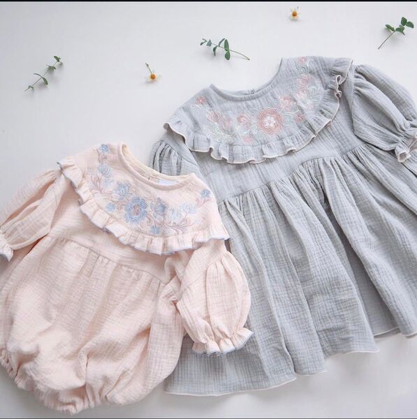 新品 ハンドメイド mer. 花刺繍 ワンピース くすみカラー 120-130
