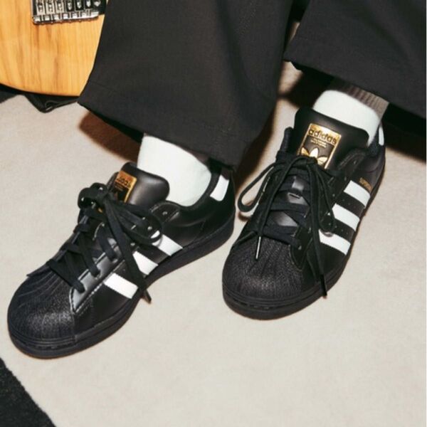 adidas スニーカー スーパースター 黒 アディダスオリジナルス superstar