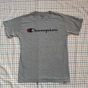 チャンピオン クルーネックTシャツ Sサイズ