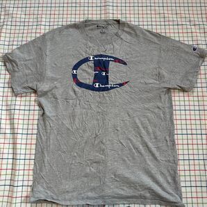 チャンピオン クルーネックTシャツ Mサイズ