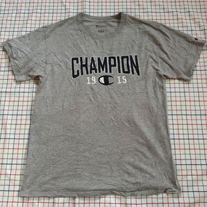 チャンピオン クルーネックTシャツ Mサイズ