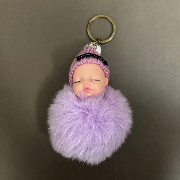海外 外国 グアテマラ ハンドメイド 赤ちゃん ベイビー 紫 キーホルダー お土産