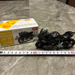 ほぼ新品 写真撮影のため開封 1/18 川崎 KAWASAKI ninja H2R バイク ミニカー フィギュア