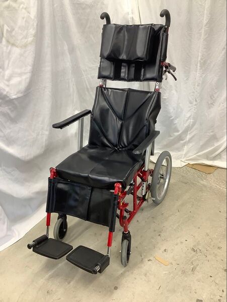 ティルト式リクライニング車いす ぴったりフィット KPF16-40 カワムラサイクル 介助型 姿勢保持 高齢者 介護