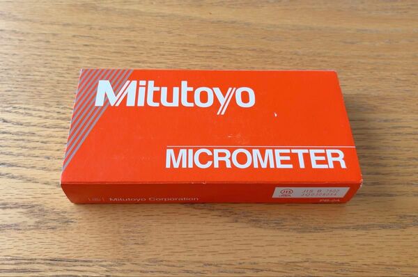 Mitutoyo マイクロメーター (M110-50) 【新品・未使用】