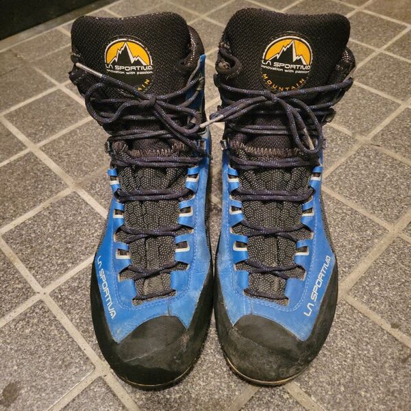 LA SPORTIVA trangotower GTX 43サイズ