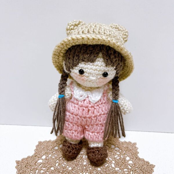 【ハンドメイド】あみぐるみ 女の子 着せ替え 耳つき帽子