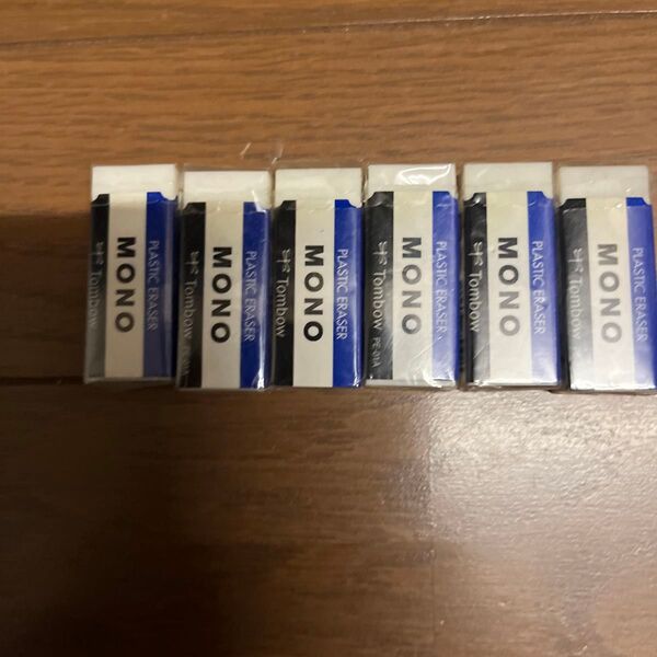 消しゴム