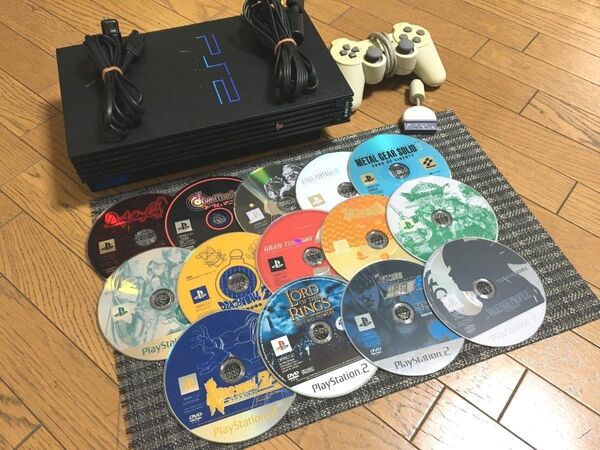 プレイステーション2本体 コントローラー 接続ケーブル 電源ケーブル ソフト多数