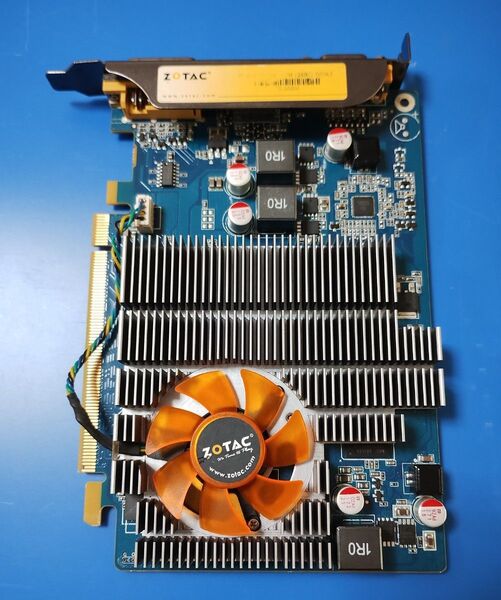♪ZOTAC グラフィックボード GeForce GT 220