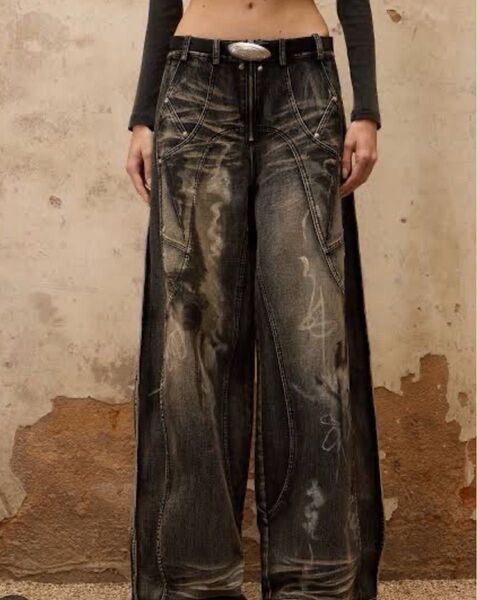 personsoul graffiti contour jeans size s