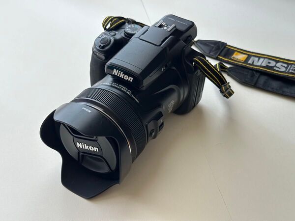 Nikon COOLPIX P1000 デジタルカメラ ブラック