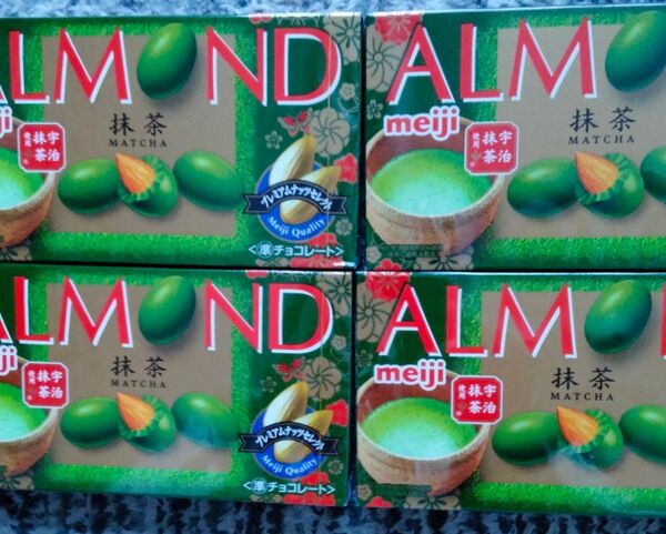 ポリフェノール アーモンド健康効果 マタニティ産後食品としてお勧め アーモンドチョコレート抹茶味4箱 チョコレート効果より甘いです