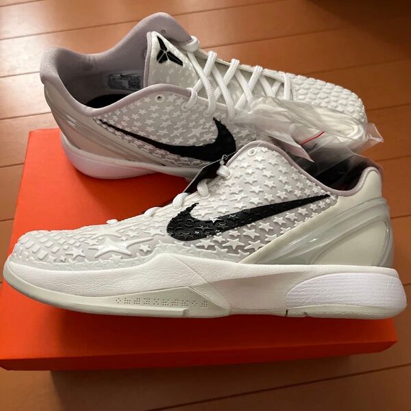 NIKE KOBE VI 24cm