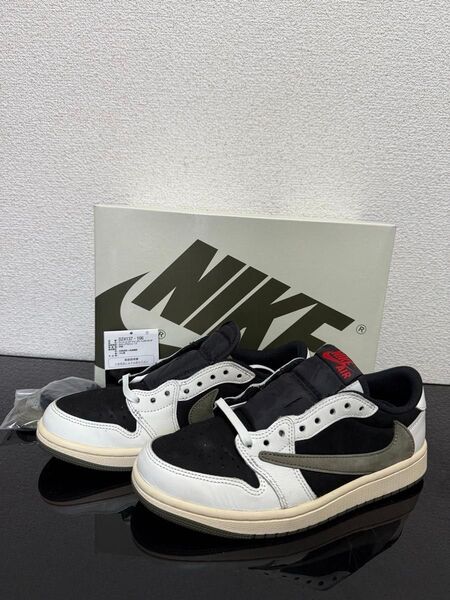 24.5cm WMNS TRAVIS SCOTT × AIR JORDAN 1 LOW OG SP "MEDIUM OLIVE"